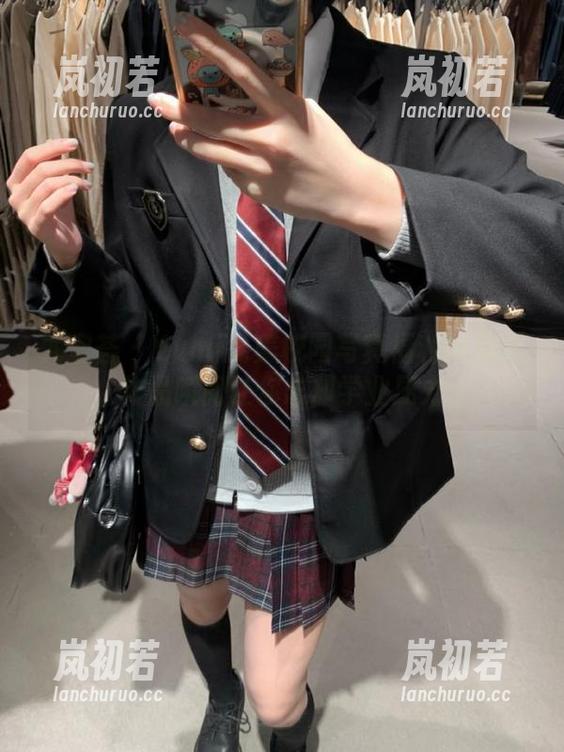 尤蜜荟-Yumi尤美 尤蜜荟 - Yumi尤美校园写真福利大放送,作品瞬间让你忘却学业压力!