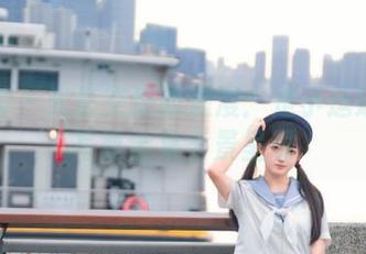 尤蜜荟 – 光影交织的浪漫：是小逗逗粉色写真全集全景呈现