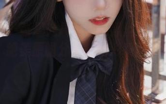 微密圈 – 张思允展现油亮黑丝制服的无尽魅力，绝美原图分享，精彩瞬间尽在这里！