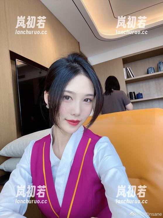 抖娘利世 精彩不容错过!抖娘利世最新户外写真原图,感受生命的每一瞬