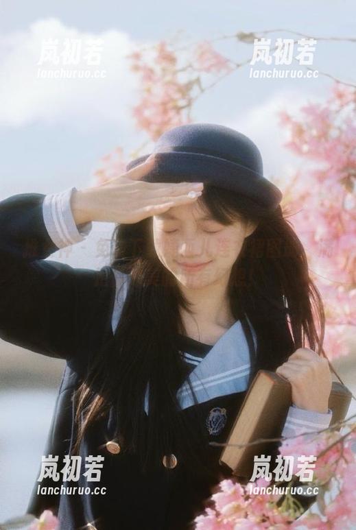 推女神-婕西儿 推女神 - 免费下载婕西儿连衣裙图册,满足你对美的所有幻想!