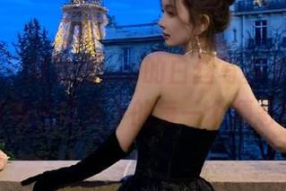 推女神 – 绮里嘉ula的白丝写真集更新，探索她在镜头下的每一个精彩瞬间
