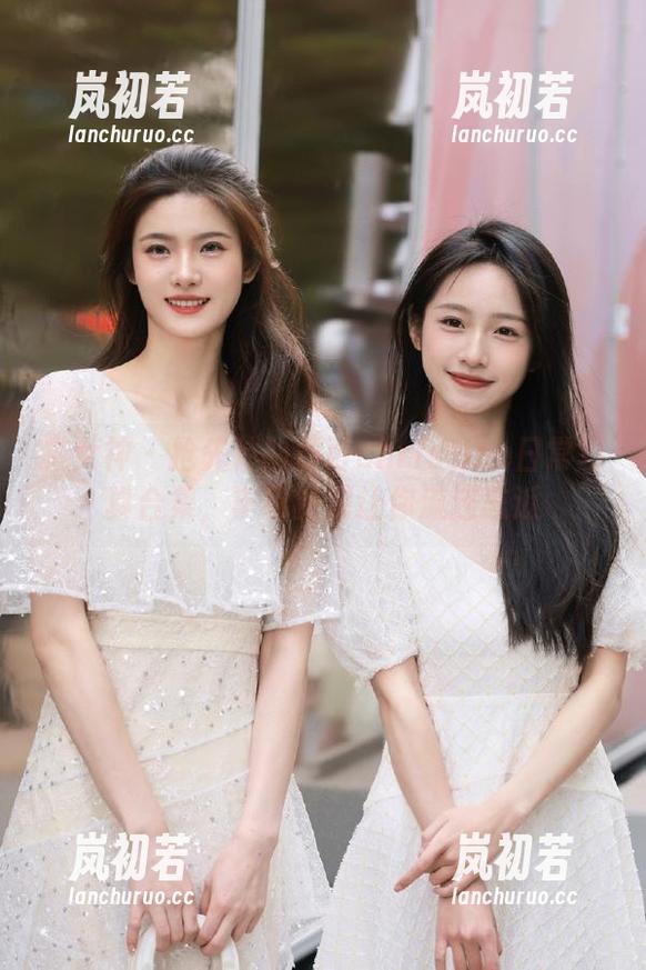 推女神-黄可christine 推女神 - 抢先体验黄可christine日常写真合集,丰富资源让你流连忘返