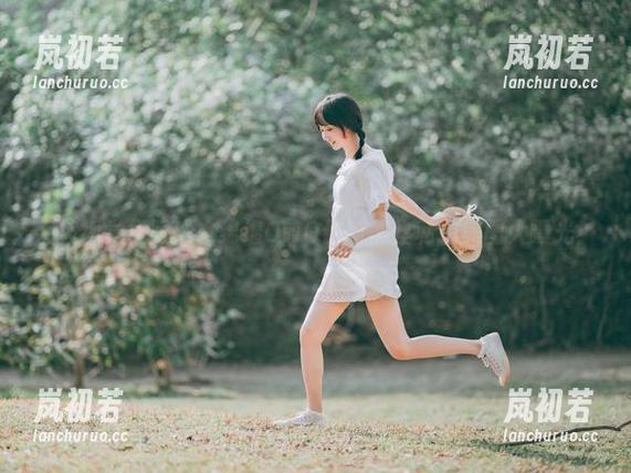 突破视觉极限！木绵绵OwO最新黑丝私拍美图大曝光！
