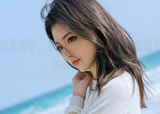 在危机的氛围中，桃良阿宅的写真资源呈现出别样的韵味与情感！