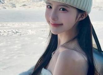模范学院 – 在光影中绽放：fairy如歌天使写真合集展现真我之美