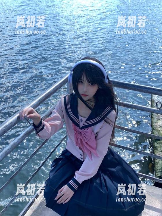 模范学院 - 优优万圣节狂欢套图，让这个节日充满绚丽与惊喜！
