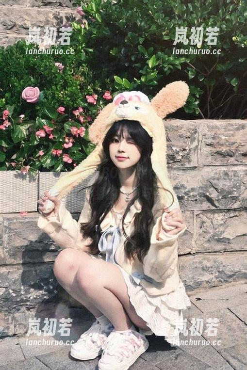 模范学院-熊吖BOBO 模范学院 - 熊吖BOBO牛仔裤图包合集,带你领略青春的活力与无限创意!