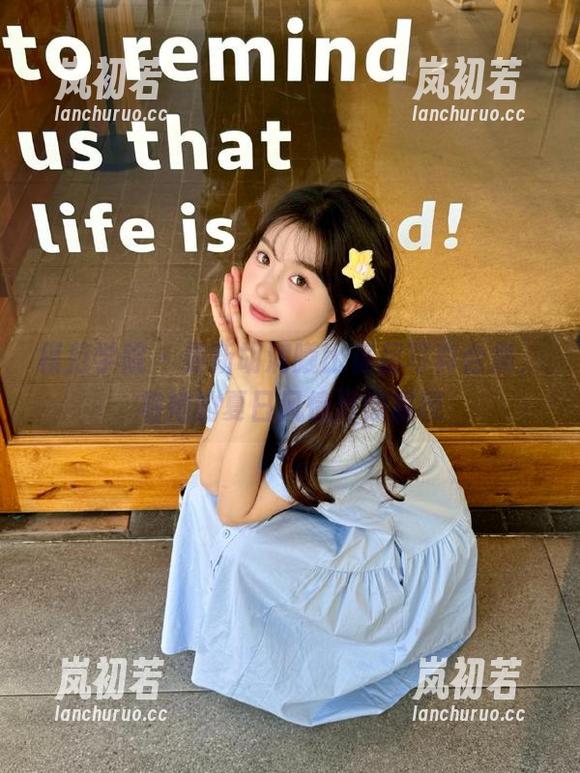 模范学院 - 最新胡润曦比基尼写真合集，将她的夏日风情尽情展现