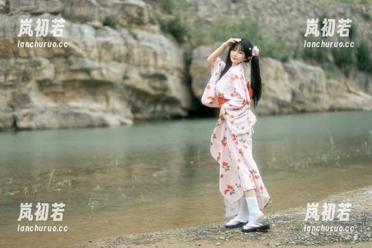 樱井宁宁 精选樱井宁宁短裙写真集:重温那些阳光明媚的瞬间
