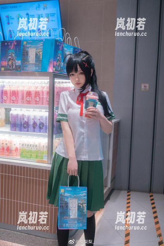 在线专属樱梨梨的刻晴秘书写真资源，感受她的独特魅力