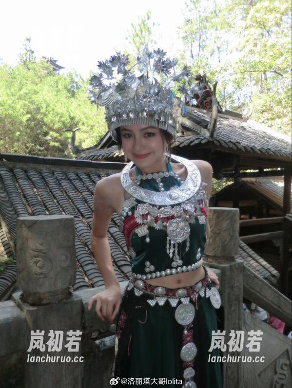 洛丽塔大哥 探索洛丽塔大哥的艺术风格:丰富多彩的《天使》写真集与原图