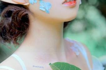 爱美足 – 依依黑色写真资源，这个图包比周末的追剧还要让你捧腹大笑！
