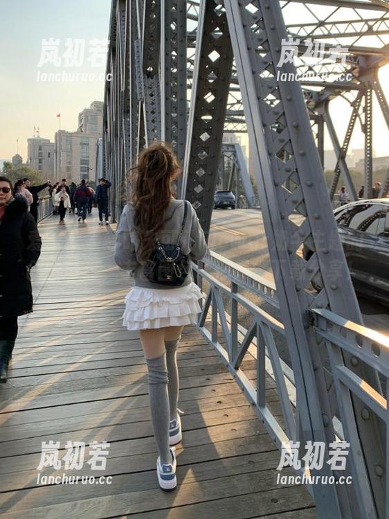 爱蜜社 - 领略朱可儿Flower奶牛主题的创意写真，丰富图包让你尽情下载分享！
