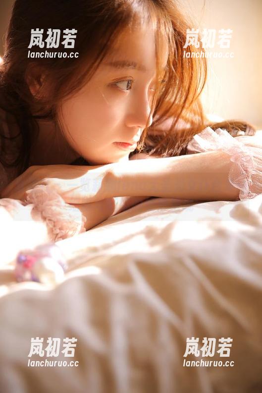 爱蜜社-莉娜lena 爱蜜社 - 一览莉娜lena无圣光女仆合集:细腻与妩媚的绝妙呈现