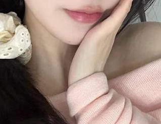 物恋传媒 – 佳琪从繁花似锦中走过的瞬间，私拍原图带你领略不一样的美丽！