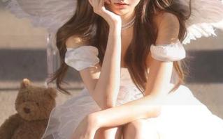 物恋传媒 – 小竹的写真集“粉色的熊”即将更新，体验绚丽色彩带来的视觉享受！