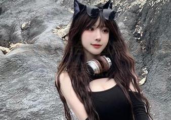 猫九酱泳装魅力集合，图库下载让你拥有所有美照！
