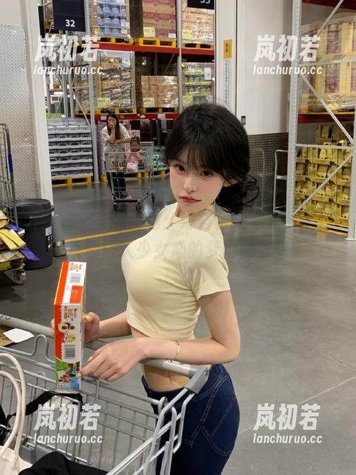 琳铛铛 微密圈 - 高清图包:琳铛铛双马尾,一秒带你进入少女心的梦幻世界!