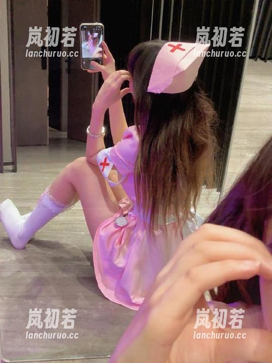 秀人网 - 甜美Milk大萌内衣图包分享，粉色系让你心动不已！