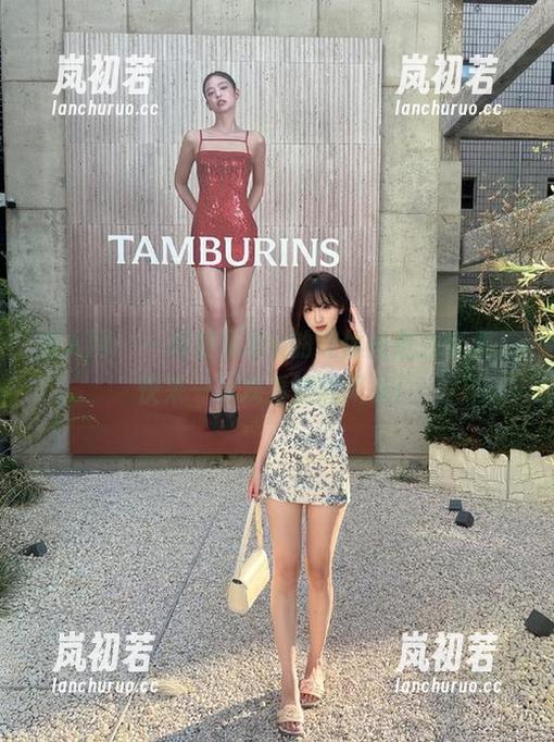 秀人网-一颗甜蛋黄a 秀人网 - 一颗甜蛋黄a的连体衣魅力合集,快来一起观看她的风采!