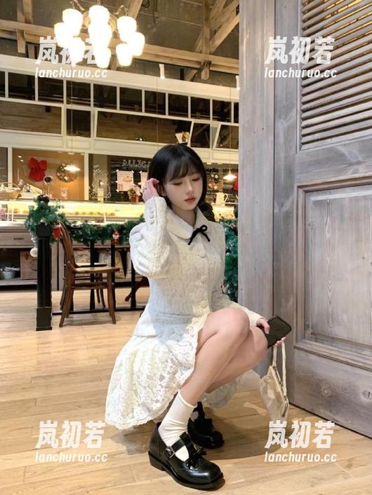 秀人网-何梦兮Stacy 秀人网 - 何梦兮Stacy裸足写真精华,福利图包送你独特视觉盛宴