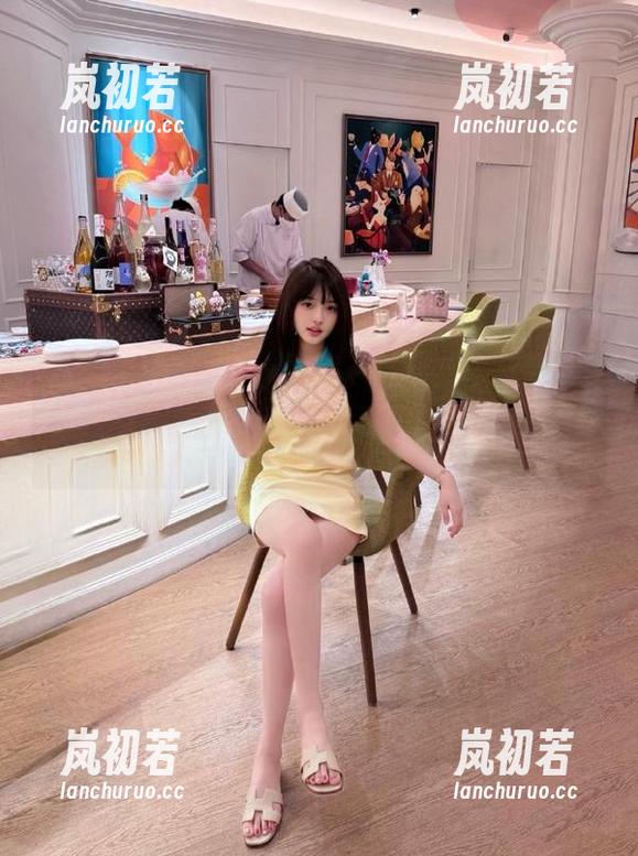 秀人网-冯木木LRIS 秀人网 - 冯木木LRIS的礼服美图资源,带你踏入一个充满魅力的视觉旅程!