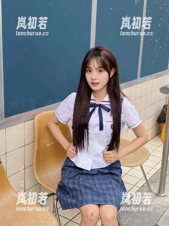 秀人网-周慕汐baby 秀人网 - 周慕汐baby的油亮美图再次更新,尽享独特魅力与艺术感的完美交融!