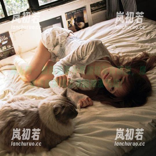秀人网-奶芙乔乔 秀人网 - 最新奶芙乔乔旗袍写真原图,感受传统服饰带来的浪漫气息!