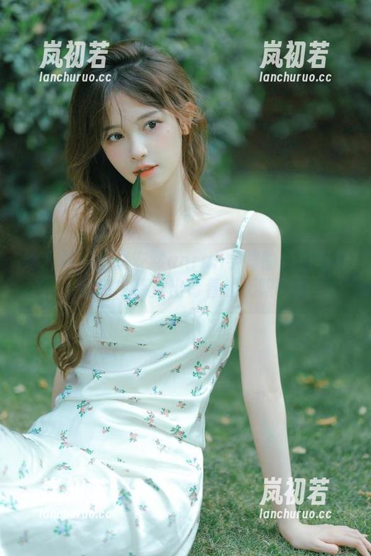 秀人网 - 汇聚安然anran学妹的自拍写真，图库中释放出青春的无限可能