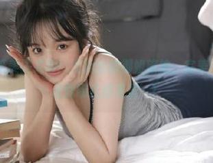 秀人网 – 壁纸美图来啦！尤妮丝的御姐旅拍，完美诠释什么叫‘走到哪儿都是景’！