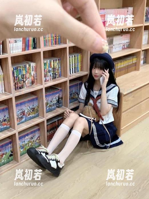 秀人网-岁小岁 秀人网 - 在岁小岁白色作品中寻找灵感:美图合集唤醒你的艺术灵魂