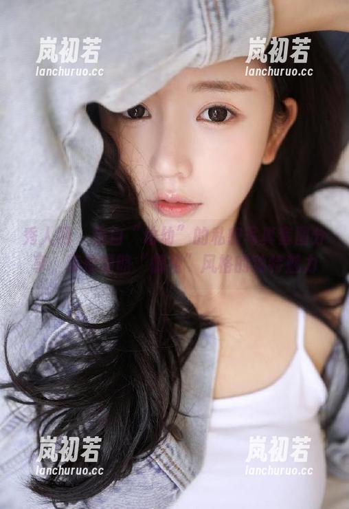 秀人网-幼幼 秀人网 - 来自“幼幼”的私密写真套图分享,带你领略“御姐”风格的独特魅力