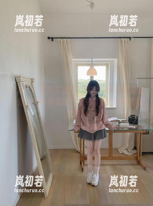 秀人网-慧敏Vivi 秀人网 - 最新更新!慧敏Vivi的毛衣美图让你感受冬季温暖,快来看看她的时尚穿搭吧!