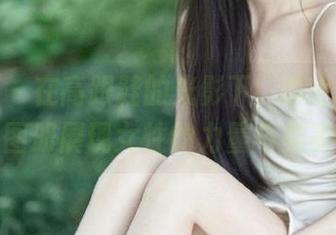 秀人网 – 在高跟鞋的光影下，李七喜写真图册展现女性的力量与柔美