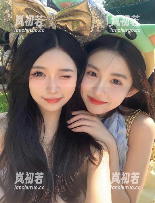 秀人网-水水姐 秀人网 - 探索水水姐的透明主题,写真美图展现真实与梦幻的交汇