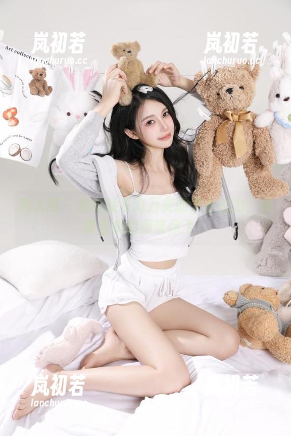 秀人网-赵万灵 秀人网 - 亲身感受赵万灵的天台魅力:写真合集图册带你飞!
