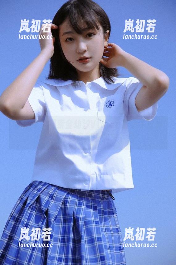 秀人网-金幼汐Vivian 秀人网 - 探索金幼汐Vivian的奶牛世界,丰富图包资源等你来下载!