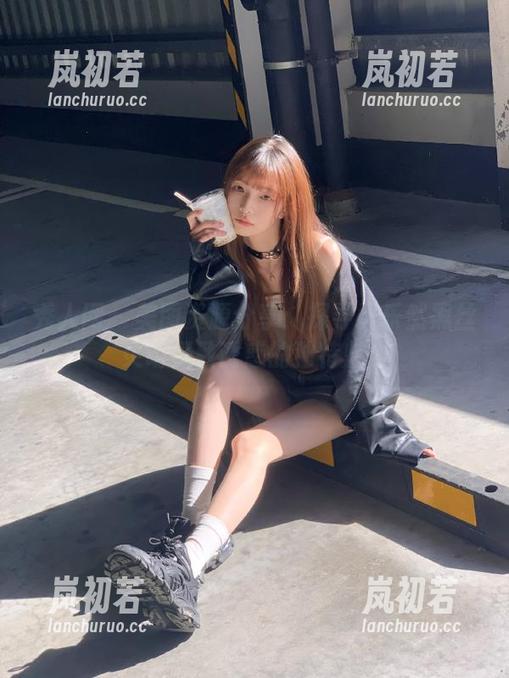 秀人网 - 美图资源分享：探寻黄乐然黑丝灵动极致诱惑的独特魅力