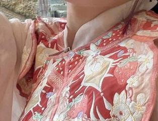 这不是普通的图库！“秋和柯基”的秘书写真作品批量挑战你的审美极限！