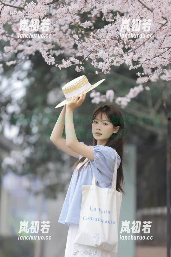 美媛馆-小夕juju 美媛馆 - 在线探索小夕juju的皮衣写真艺术,原图保存时尚记忆
