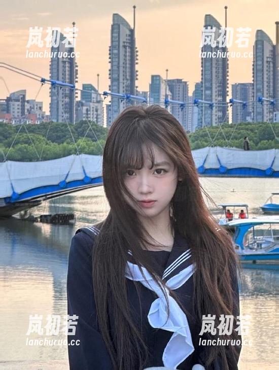 美媛馆-小海臀rena 美媛馆 - 轻松愉快的日常,小海臀rena的原图分享,让你每天都有好心情