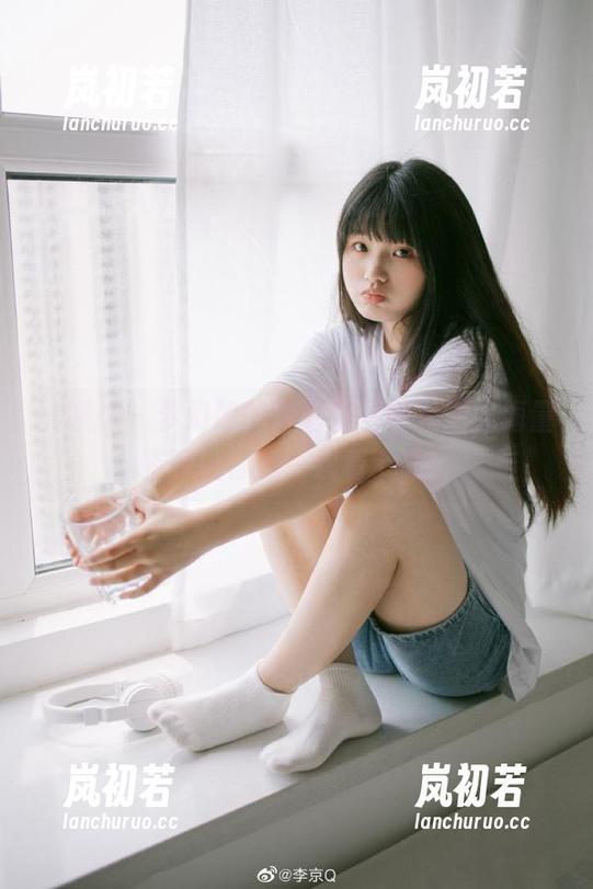 美媛馆-李七喜 美媛馆 - 梦幻般的李七喜秘书套图,海量资源让你想一次看个够!