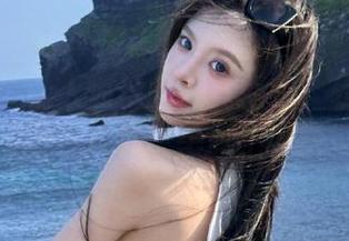 美媛馆 – 让人惊艳的视觉盛宴：软软子的长腿图包合集，绝对不容错过！