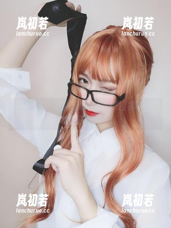 限时福利：免费下载芋圆侑子围裙写真，快来获取吧！