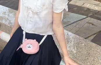 花漾show – 追随周于希sandy的睡衣风情，图集下载开启你的美丽之旅