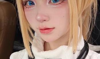 梦回花铃Hana私拍，尽情欣赏甘雨女仆个性套图