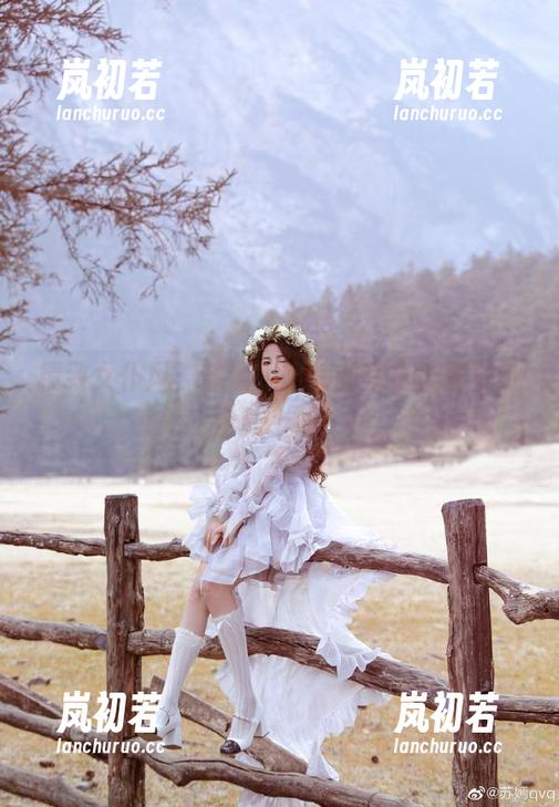 苏嫣嫣阿姨 精致女仆风,苏嫣嫣阿姨的写真美图壁纸全新上线!