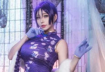 观看菌烨tako的乳胶紧身衣原图，体验前所未有的时尚与性感风潮！