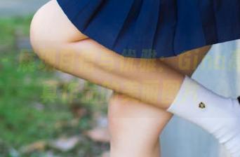 蜜桃社 – 展现自信与优雅：Gina高跟鞋写真作品的美丽图片